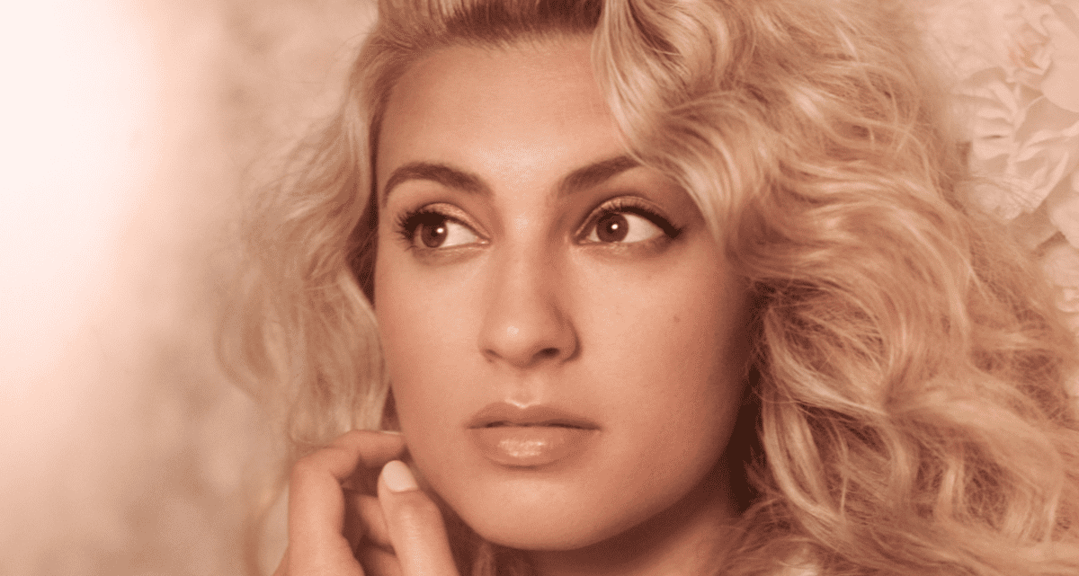 tori kelly